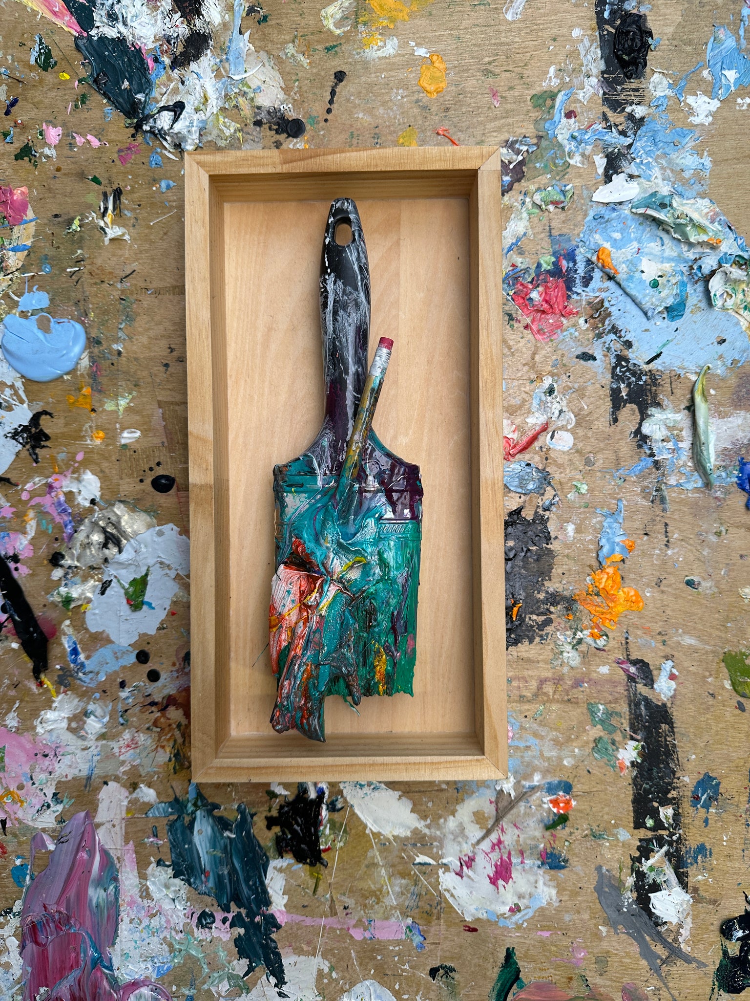 Studio Shadow Box Brush 05